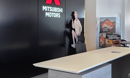 Omni Building Mitsubishi Showroom Inside