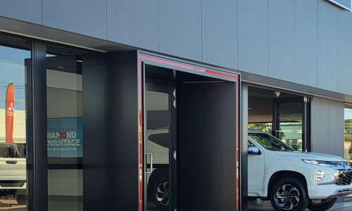 Omni Building Mitsubishi Showroom Inside